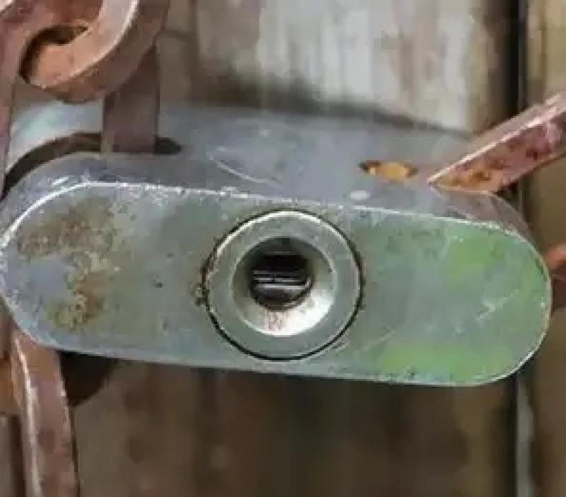 Wangle – Антикорозійний мастильний спрей та засіб для видалення іржі